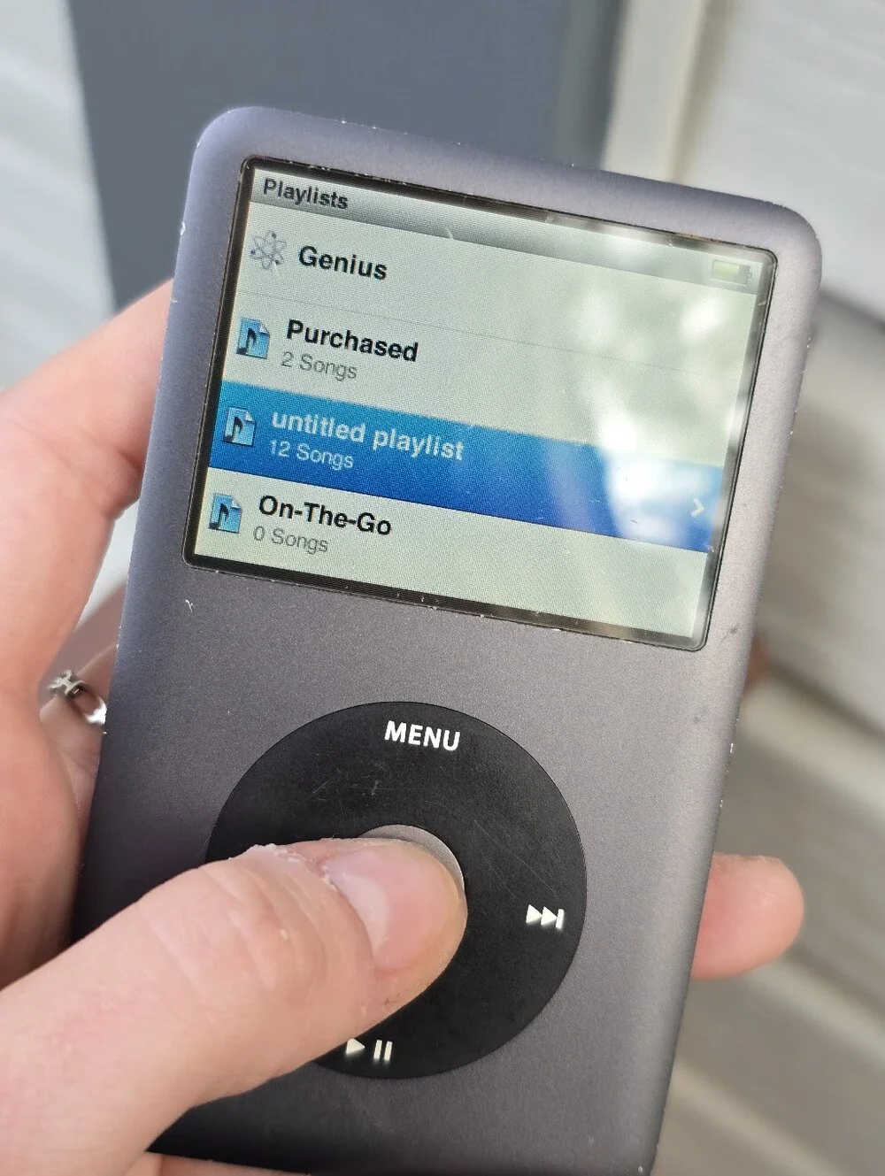 Apple iPod classic 6th Gen Gray 160 gb ipod shuffle + 5th gen ipod 80 gb READ